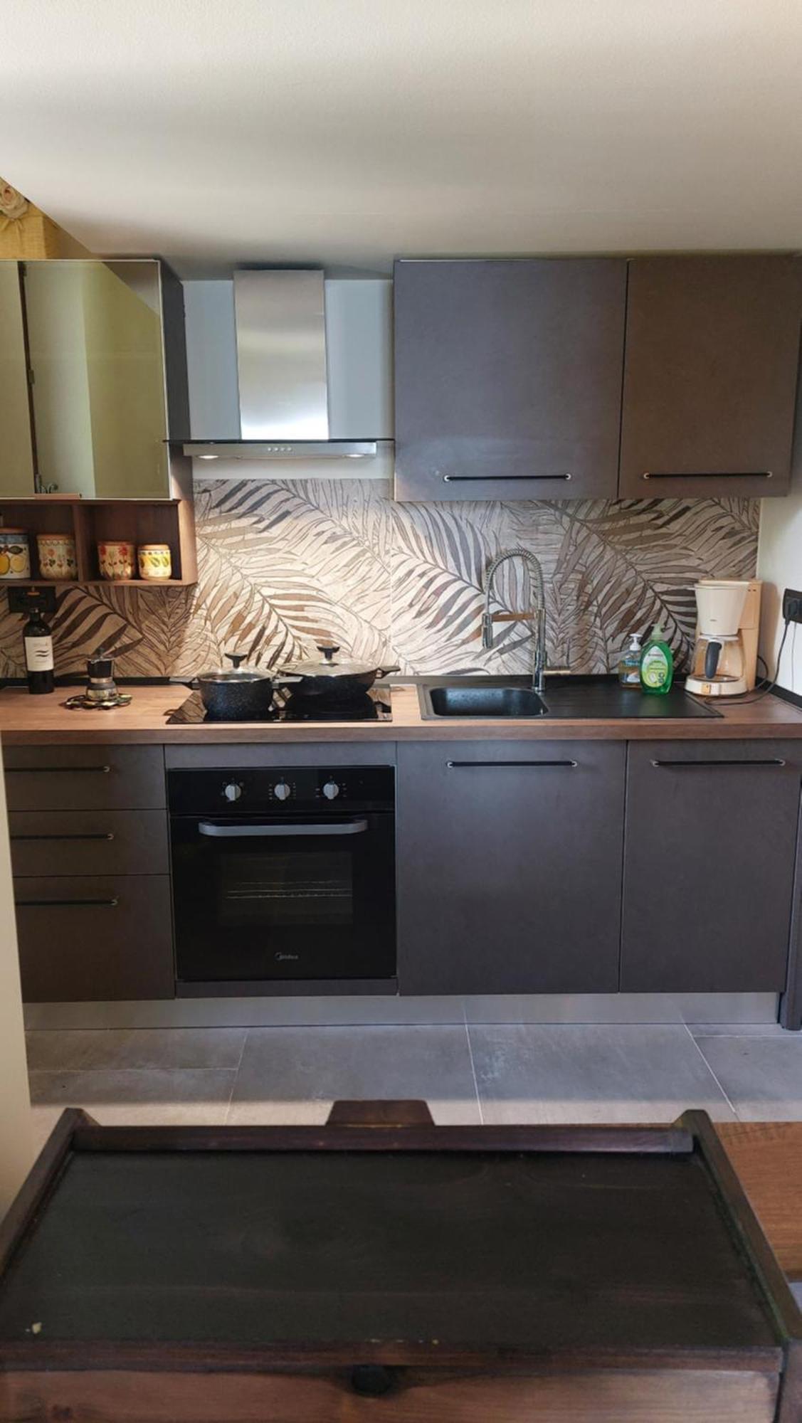 Charming Apartment Lake Front Acquaseria Ngoại thất bức ảnh